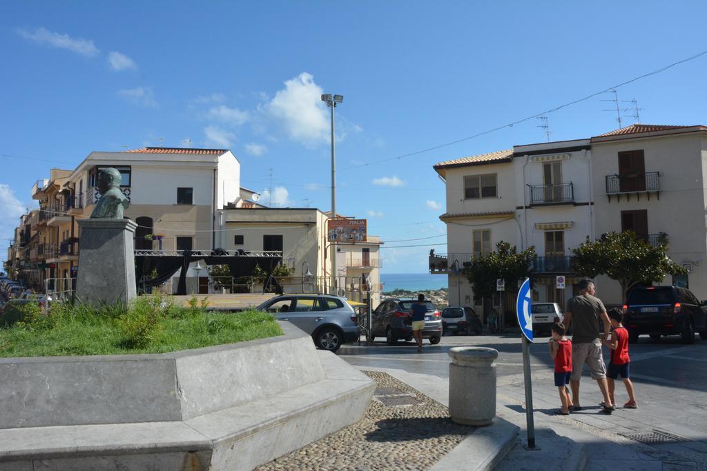 Casa Eleonora Apartamento Campofelice Di Roccella Quarto foto