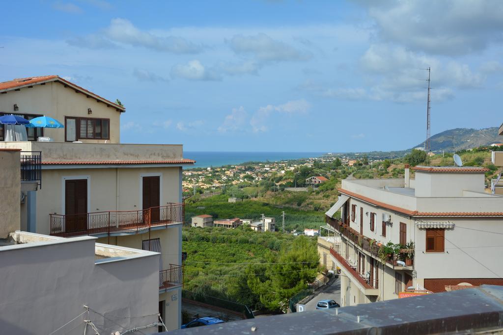 Casa Eleonora Apartamento Campofelice Di Roccella Quarto foto