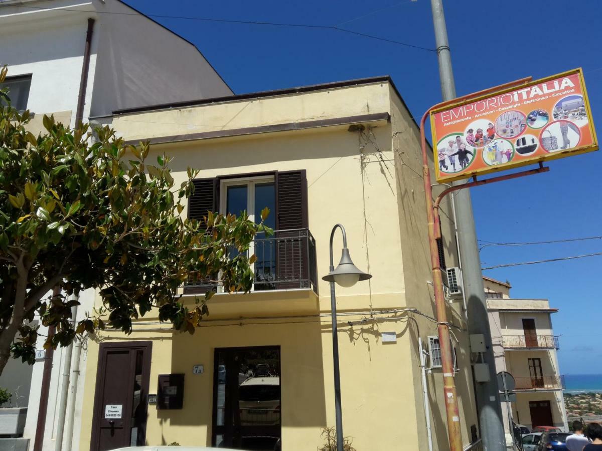 Casa Eleonora Apartamento Campofelice Di Roccella Exterior foto