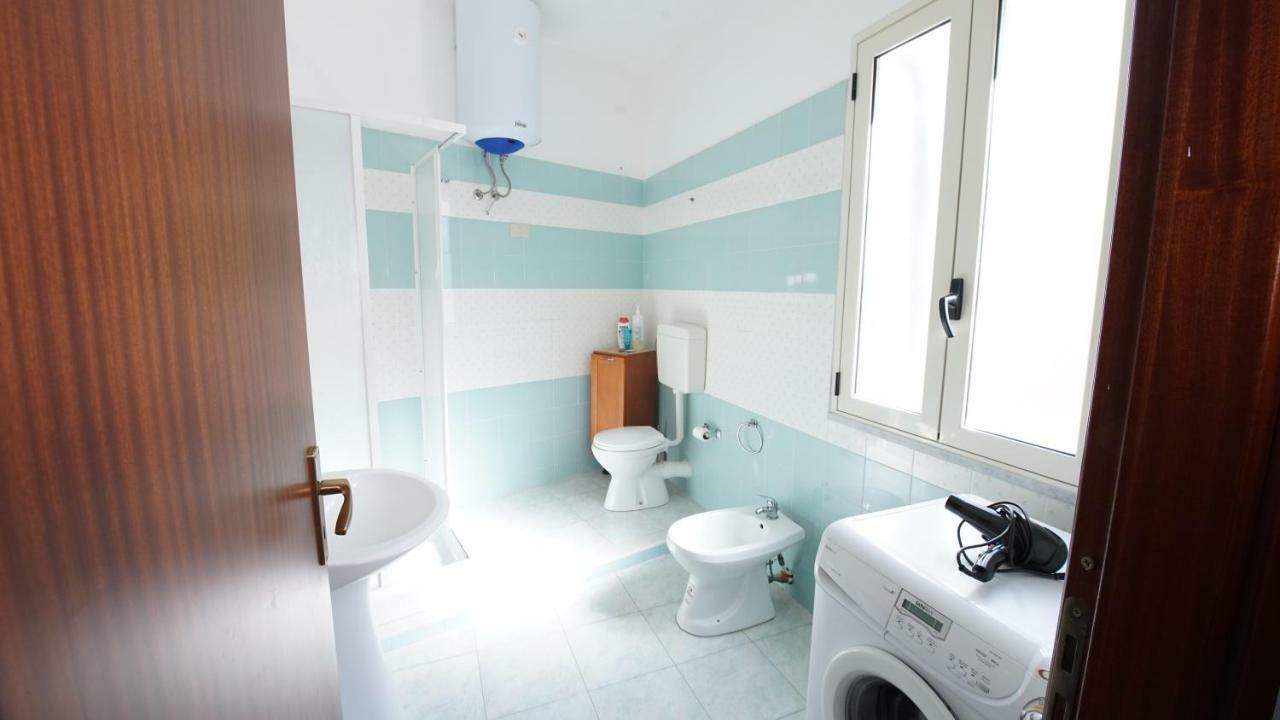 Casa Eleonora Apartamento Campofelice Di Roccella Exterior foto